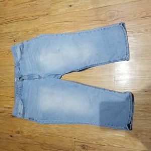 Lee Mid Rise capri sz 20W